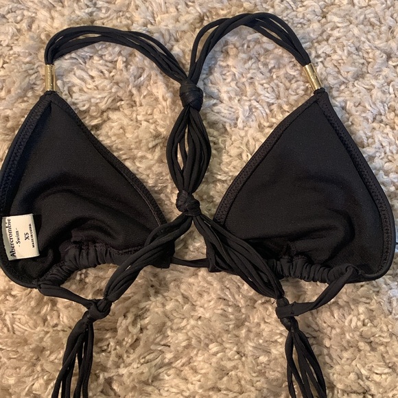 Abercrombie and Fitch Black Bikini Top Size XS - Picture 4 of 8